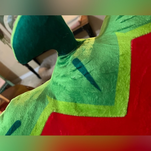 Scentco Smillows STRAWBERRY Scented Plush Throw Pillow - KAWAII - Picture 4 of 5